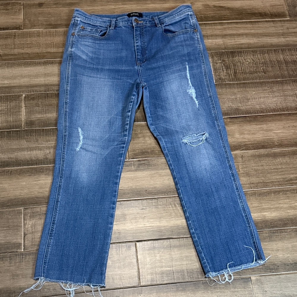 Buffalo David Bitton Ivy High Rise Crop Distressed 31